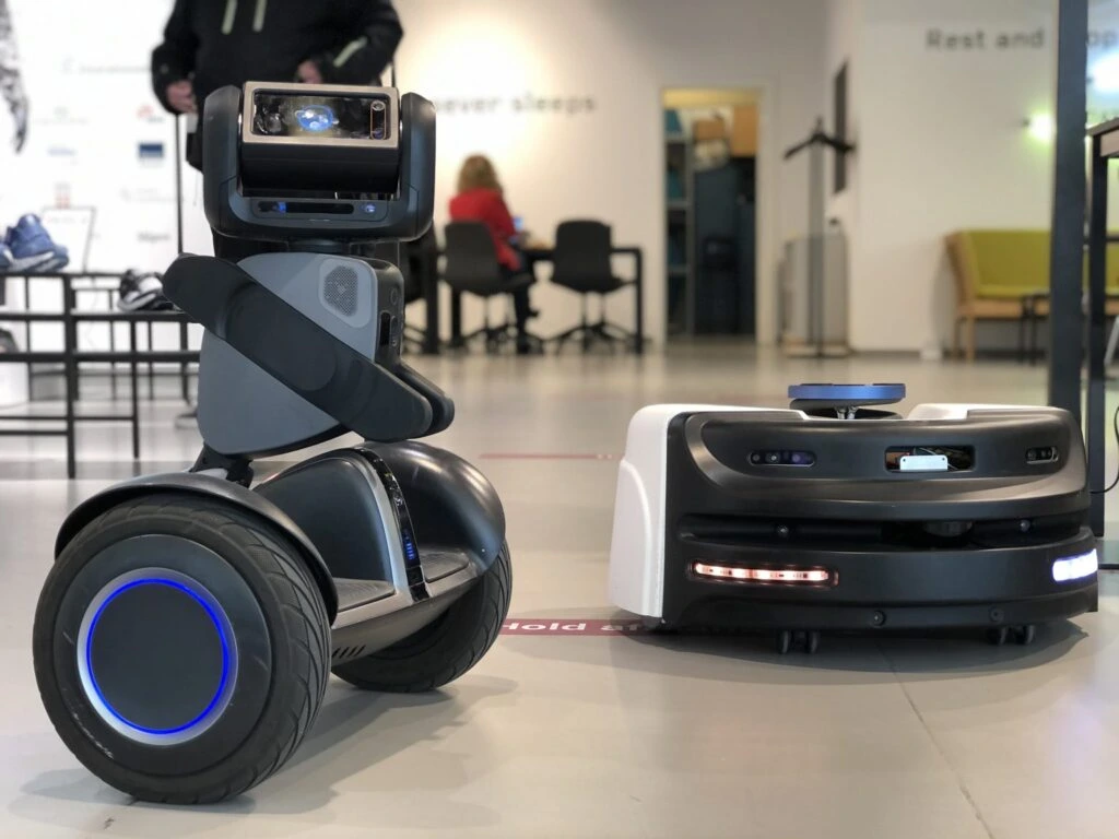 Mobile robots as future colleagues